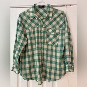 Akaiv Plaid‎ Button Down Shirt - Green and Blue Size Small EUC